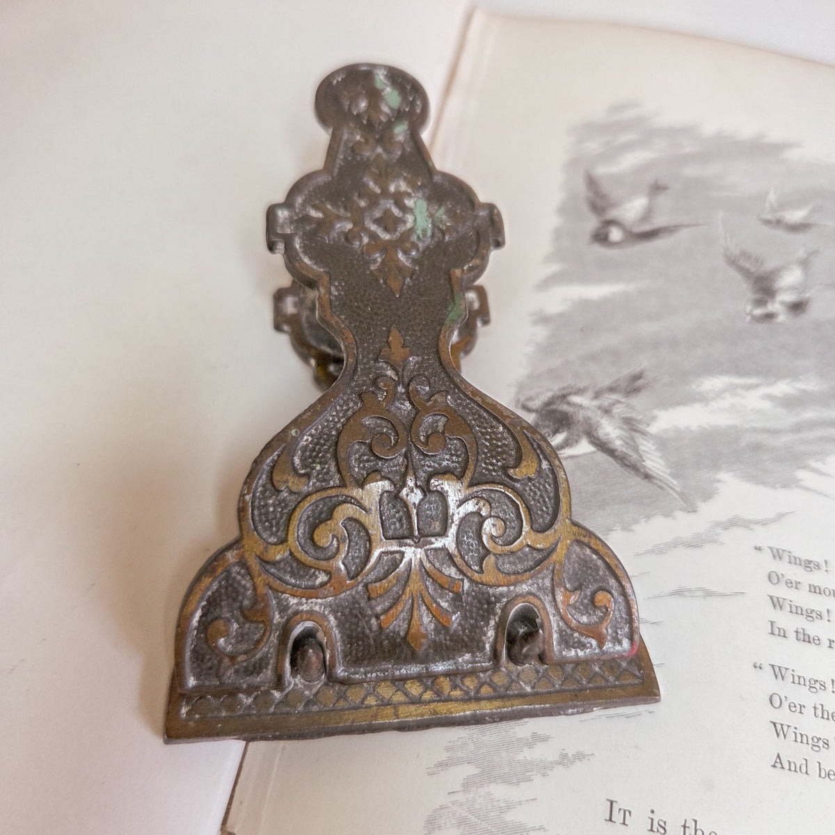 Antique Victorian Ornate Metal Letter Clip